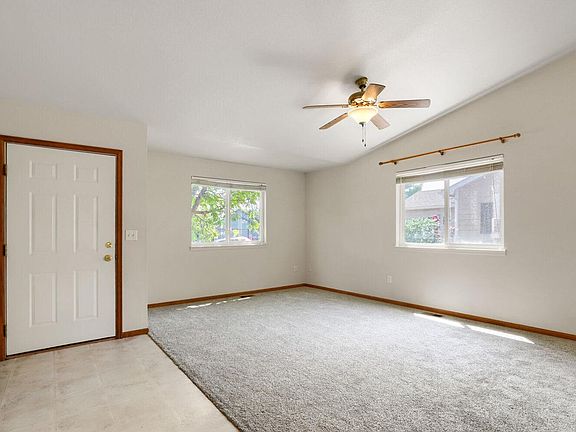 4th image of 891 S Rachel Ave