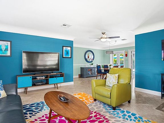 5th image of 5220 NE 17th Avenue