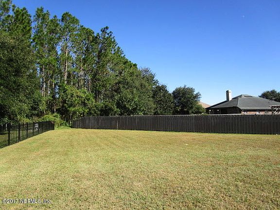 4th image of 14659 ZACHARY Drive E