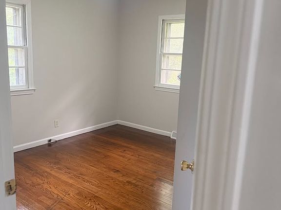 2nd image of 4503 Laurel Ave