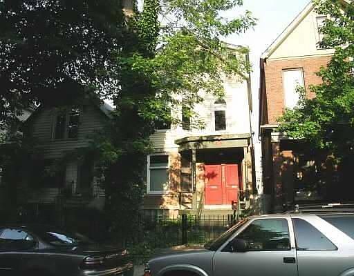 1st image of 2624 N Burling St #1