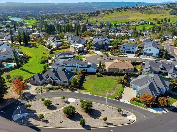 3639 Turnberry Circle, Santa Rosa, CA 95403