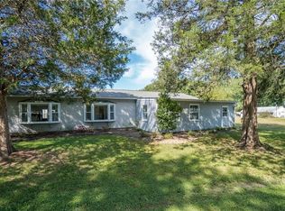 173 Rockingham Rd, Dunnsville, VA 22454