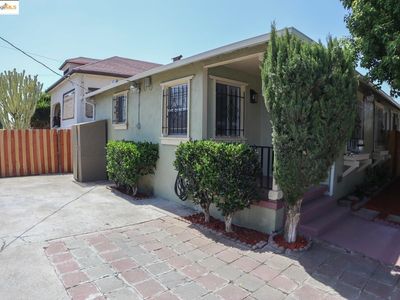 6921 Flora St, Oakland, CA, 94621