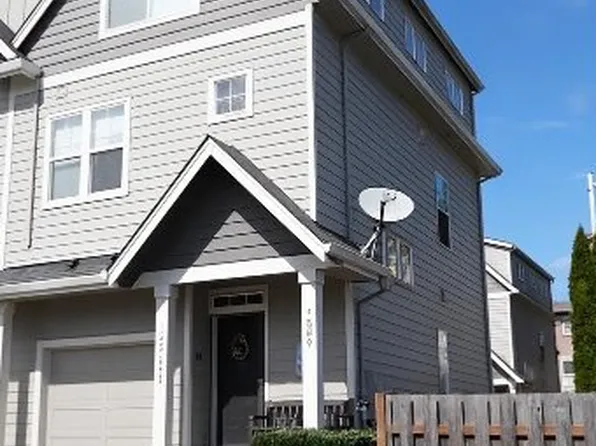 4589 SE Libby Ct, Hillsboro, OR 97123
