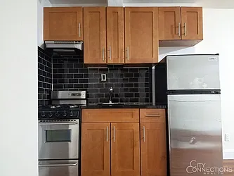 Rented by City Connections Realty