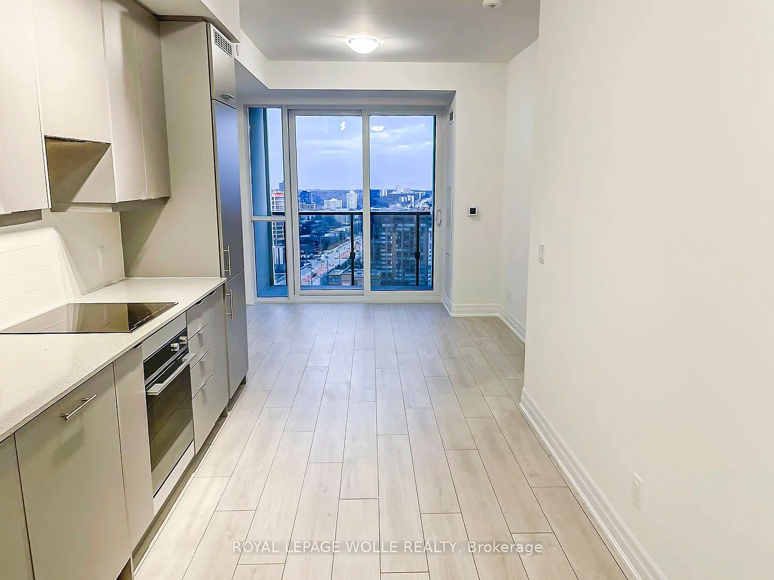 2 bed, $2,350 — Photo 3