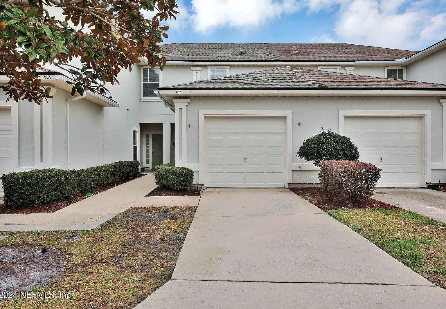 2 bed, 2.5 bath, 1105 sqft, $1,700 — Photo 1