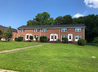 327 Richlands Ave APT 5, Jacksonville, NC 28540