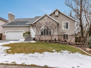 558 E Creekview Dr, Salt Lake City, UT 84107