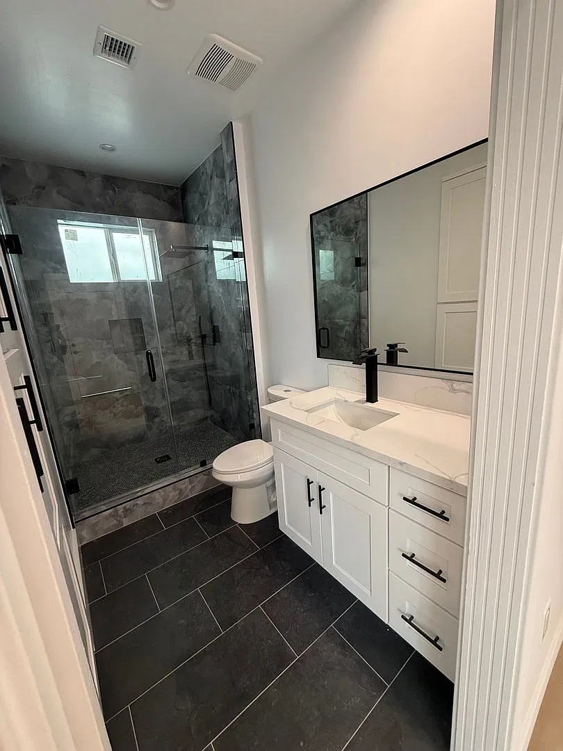Available Now For Rent - 1 Bed / 1 Bath Home — Photo 3