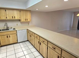 810 Poinsetta Dr UNIT 10, Indian Harbour Beach, FL 32937