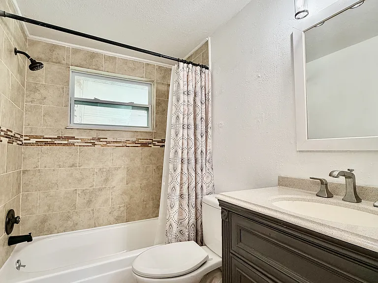 7201 Daggett Ter — Photo 27