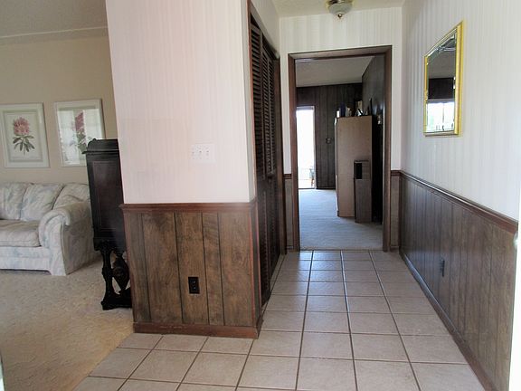 4th image of 455 Trinidad Dr