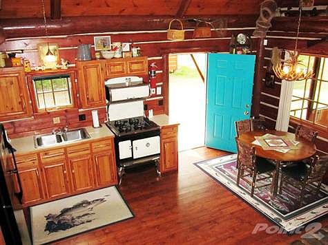Kitchen_Dining