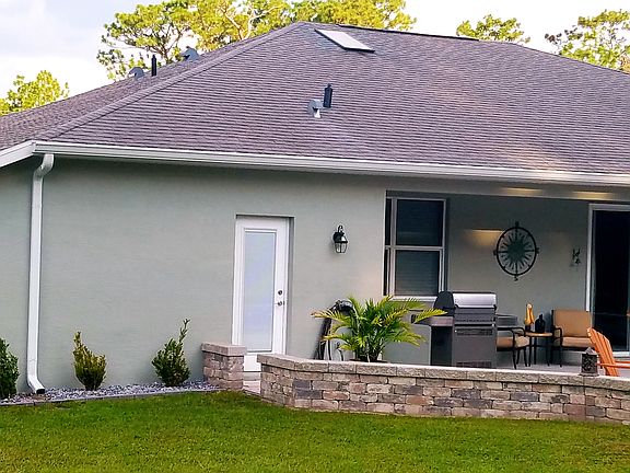 3rd image of 4503 N Ficus Dr