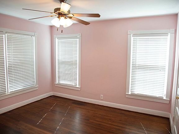4th image of 2329 N Chandler Dr W