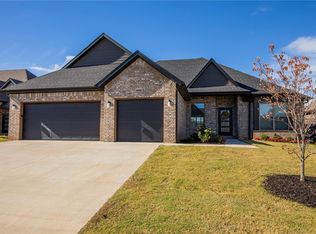 4600 SW Bridgewater St, Bentonville, AR 72713