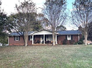 203 Ratchford Farm Rd, Gastonia, NC 28056
