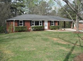 688 Hurt Rd SW, Smyrna, GA 30082