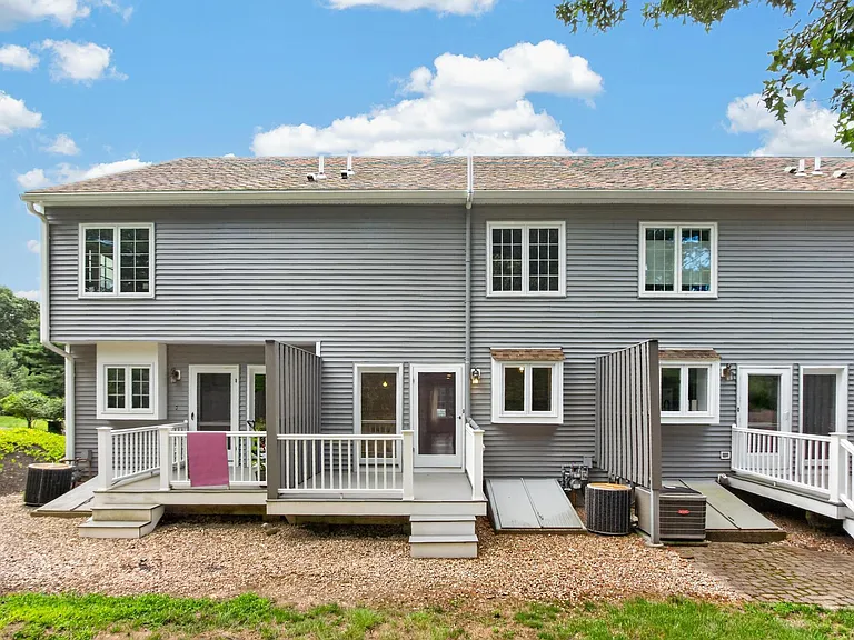 128 Parker St #3C — Photo 22