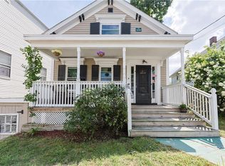 100 Prospect St, Manville, RI 02895