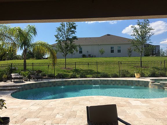 4th image of 13929 Thoroughbred Dr