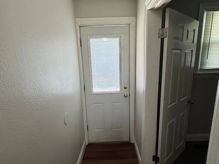 1128 N Jefferson Ave #A — Photo 16