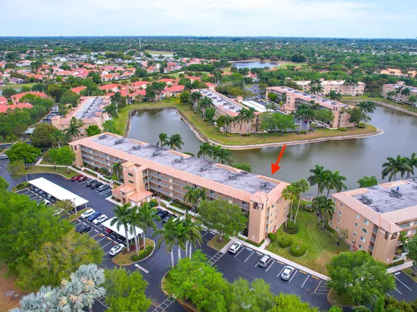 12560 Majesty Circle #208, Boynton Beach, FL 33437