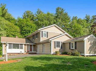 16 Sierra Dr, Chelmsford, MA 01824