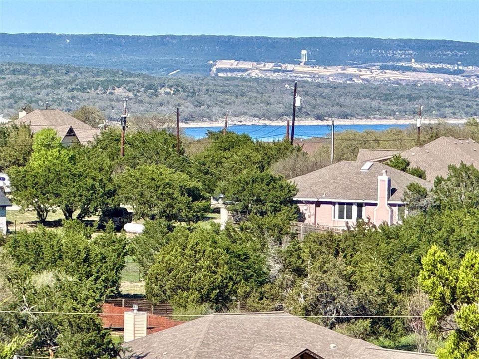 1st image of 22122 Moulin Dr