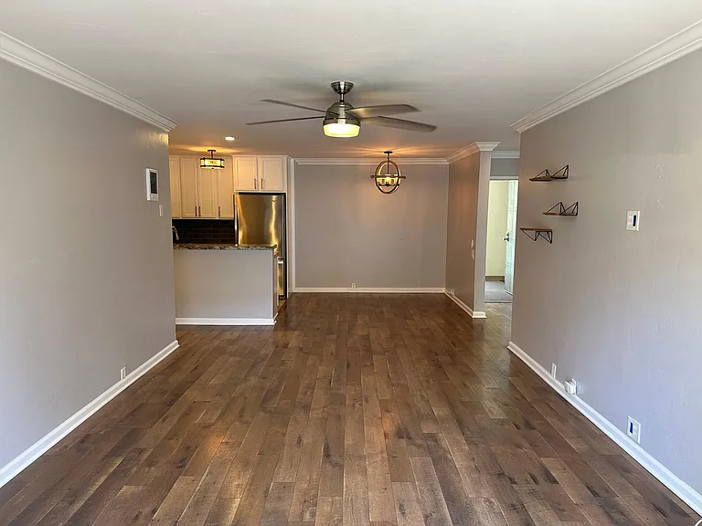 4600 Lamont St #234 — Photo 5