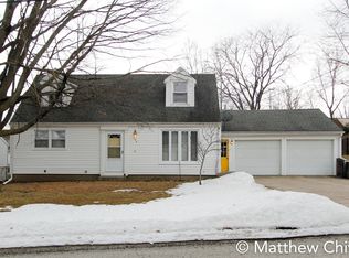 194 Brandywyne Dr NW, Comstock Park, MI 49321