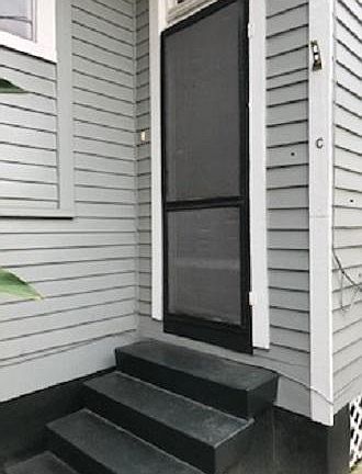 2nd image of 1032 Marengo St APT C