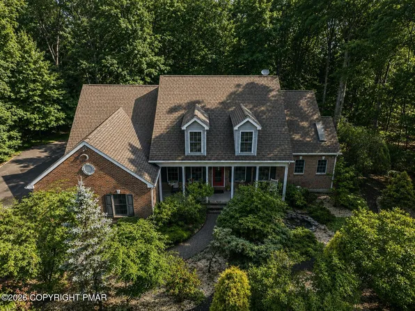364 Joanne Ct, Bartonsville, PA 18321