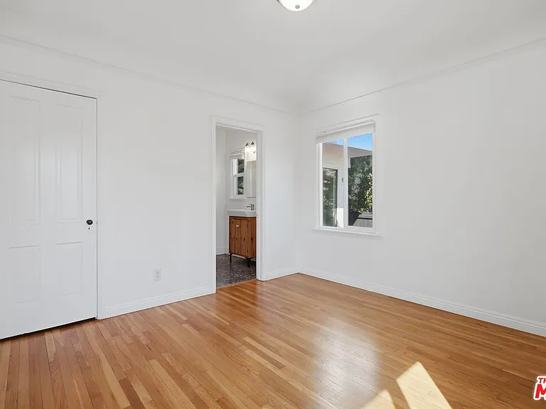 1170 S Beverwil Dr — Photo 18