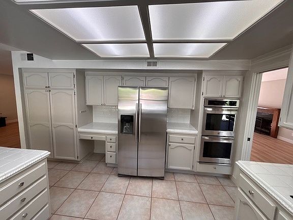5th image of 7025 El Fuerte St