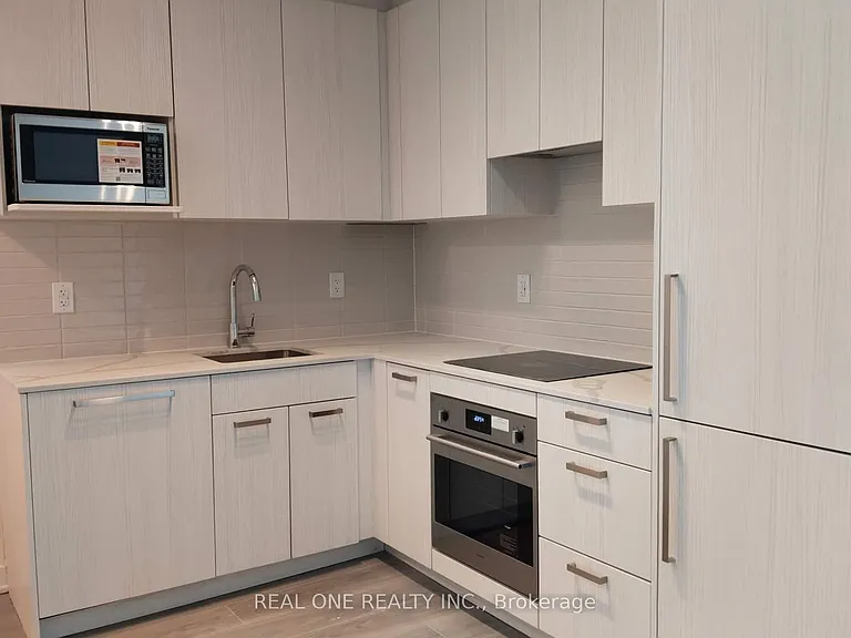 71 Curlew Dr #95 — Photo 3
