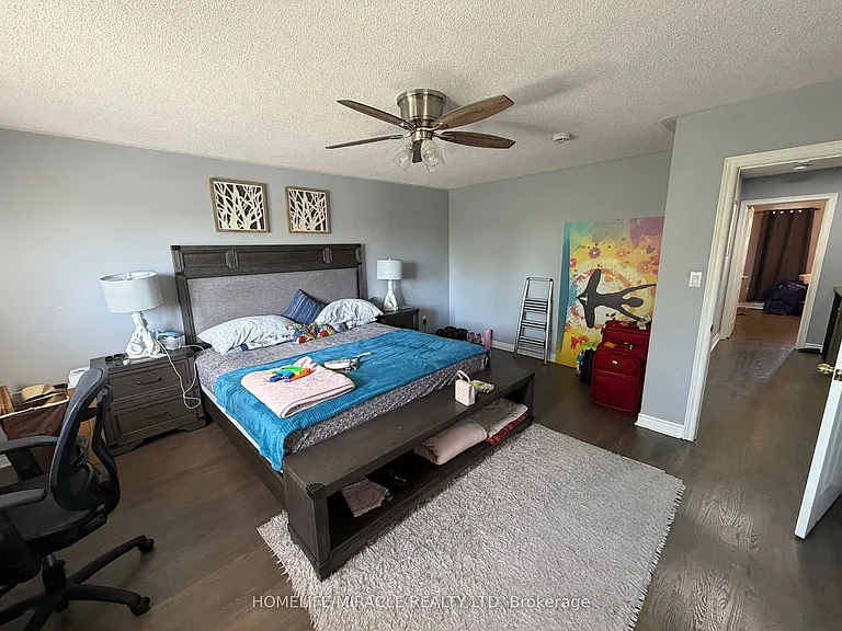 7549 Doverwood Dr — Photo 12