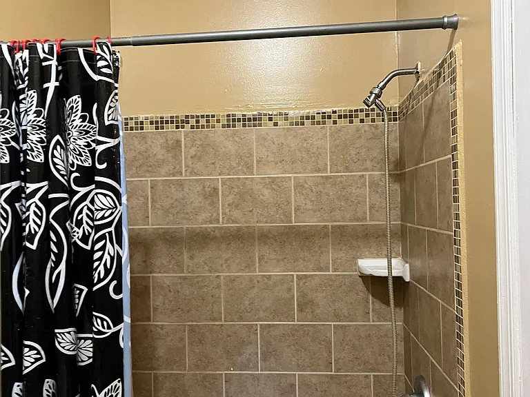 5640 Walnut St #1 — Photo 19