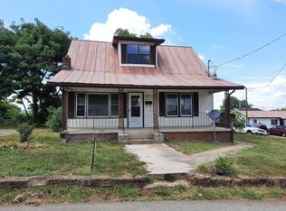 245 White Oak Ave, Newport, TN 37821