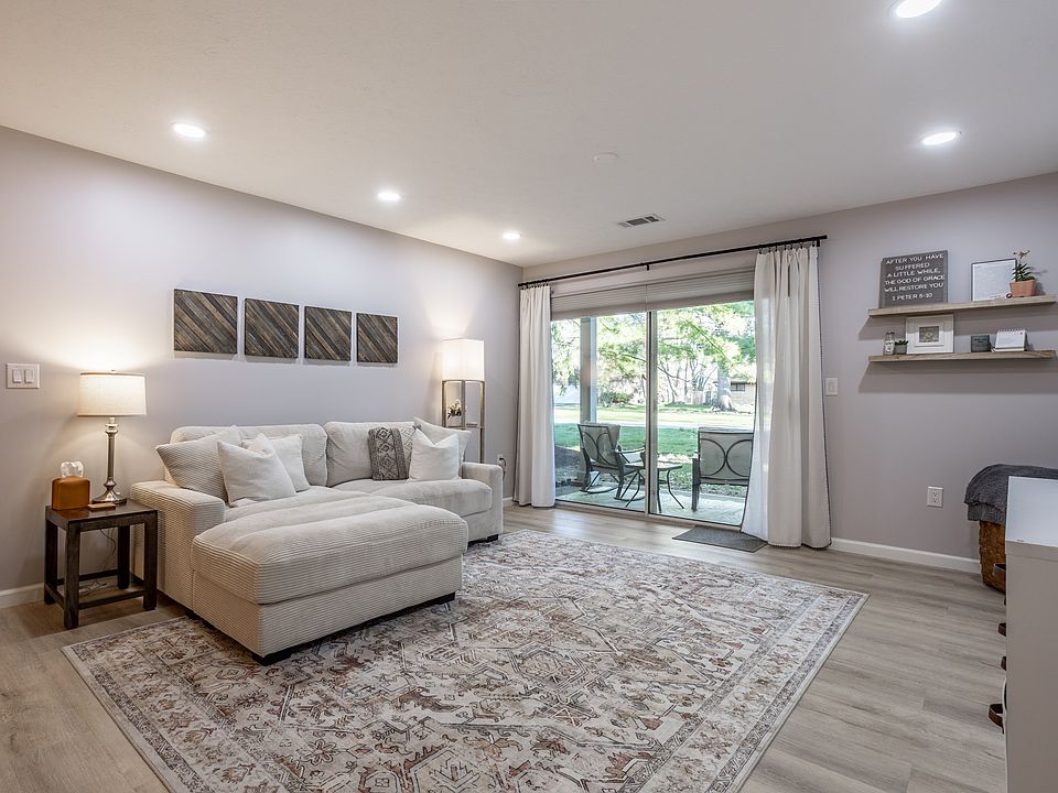 1st image of 8224 Glenwillow Ln Unit 102