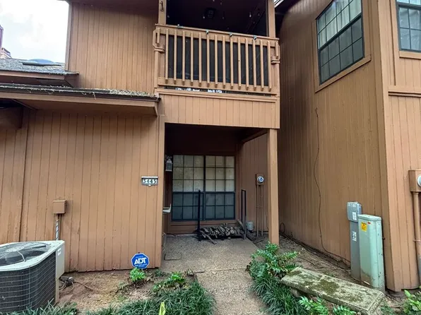 3445 Stonebrook Pl, Shreveport, LA 71105