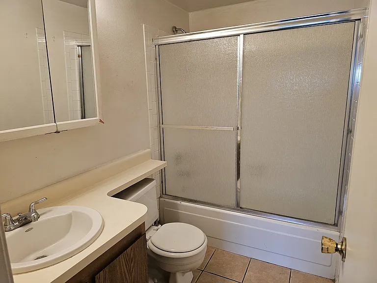 12506 E Cornell Ave — Photo 7