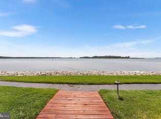 721 Oyster Cove Dr, Grasonville, MD 21638