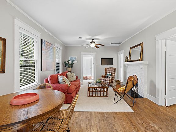 3rd image of 1058 Fleece St