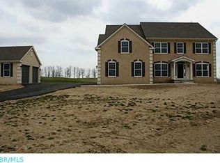 16815 Raintree Dr, Marysville, OH 43040