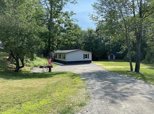 326 Pond Rd, Sidney, ME 04330
