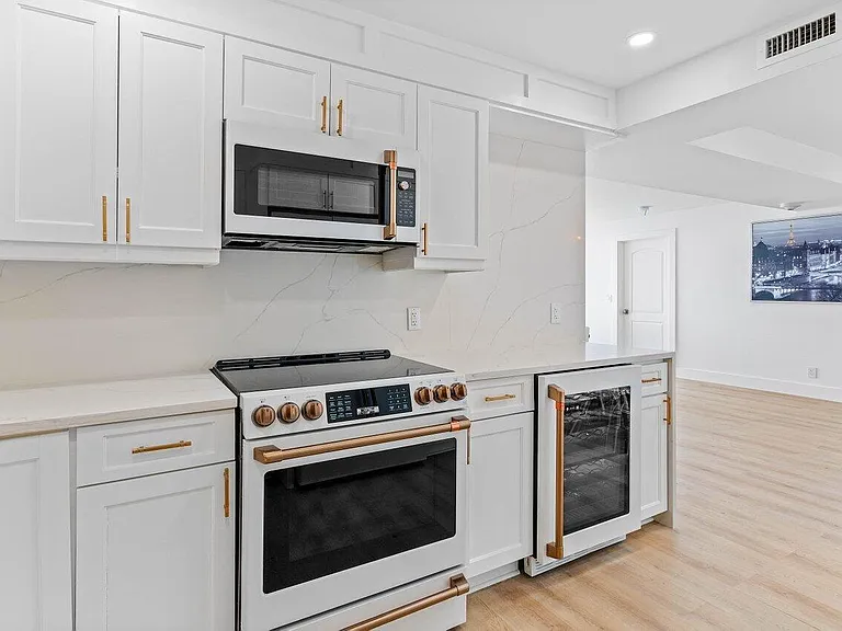 1701 S Flagler Dr #505 — Photo 8