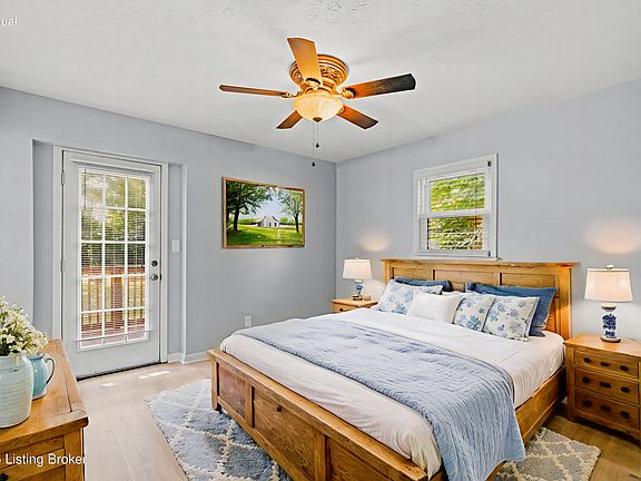 4th image of 227 Ellis Ln